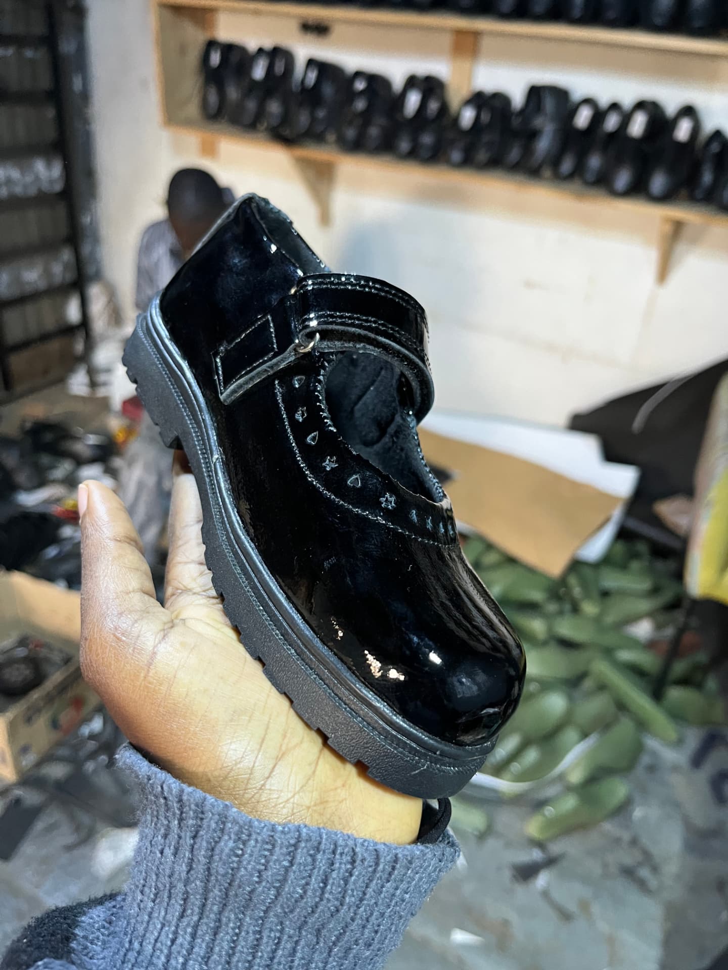 Girls leather shoes by Fiti Soles
